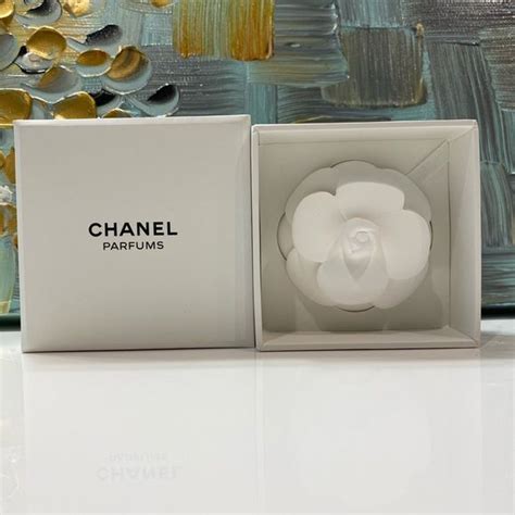 chanel ceramic camellia